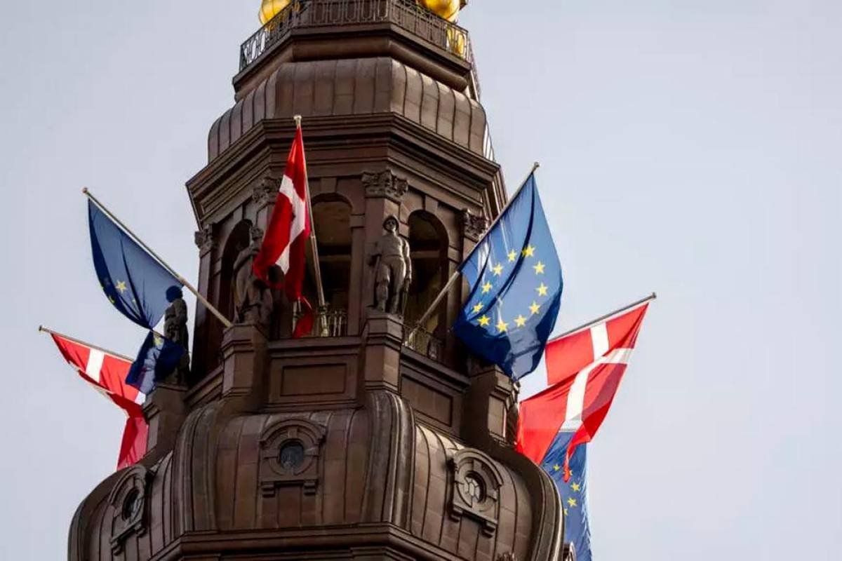 Denmark says will do ‘everything we can’ to help Ukraine join EU