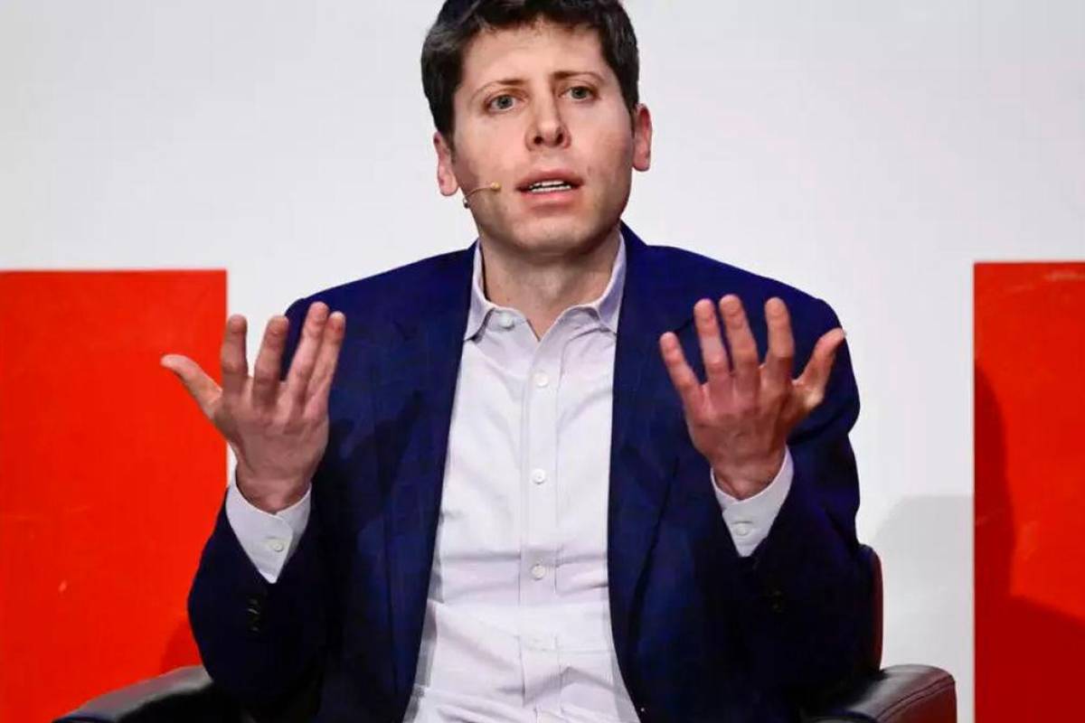 Meta offered $100 mn bonuses to poach OpenAI employees: CEO Altman