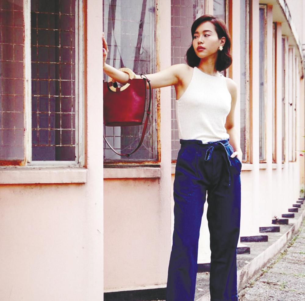 Lim made her debut in the entertainment industry after competing in the 2014 Miss Universe Malaysia pageant. – Lynn Lim Instagram $!Lim made her debut in the entertainment industry after competing in the 2014 Miss Universe Malaysia pageant. – Lynn Lim Instagram
