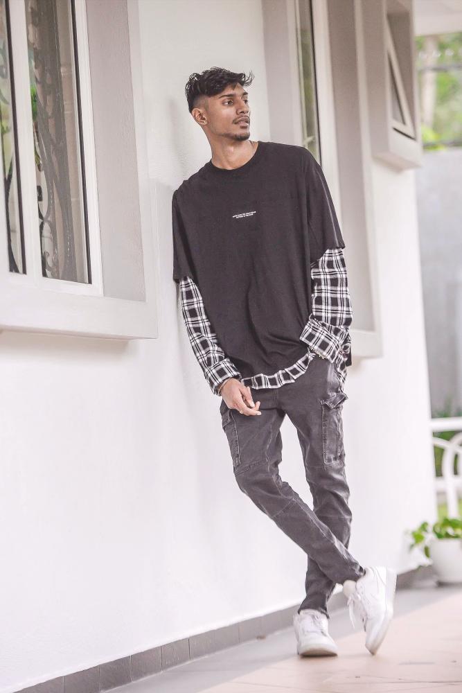 Ezra wants to share positivity through his music. – Adib Rawi Yahya/thesun
