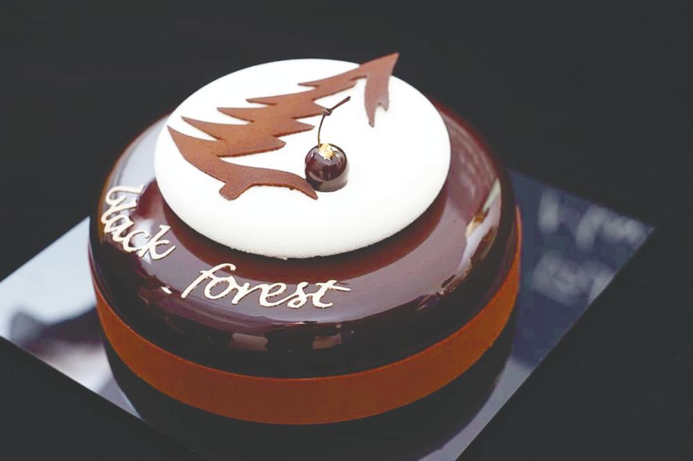 Contemporary Black Forest Cake. – Courtesy of Chong Ko Wai $!Contemporary Black Forest Cake. – Courtesy of Chong Ko Wai