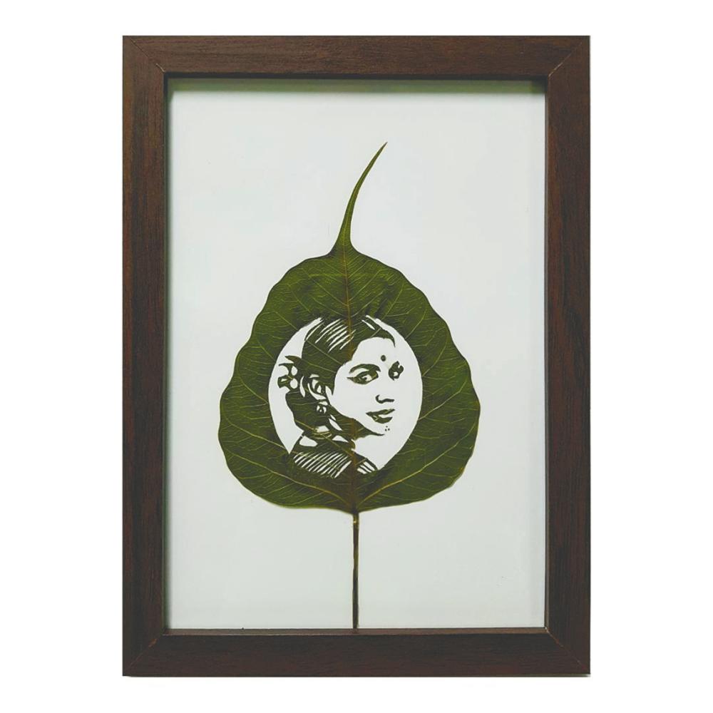 One of TPeepal Handicraft’s leaf art designs. – Courtesy of Thirumaaran Arasu $!One of TPeepal Handicraft’s leaf art designs. – Courtesy of Thirumaaran Arasu