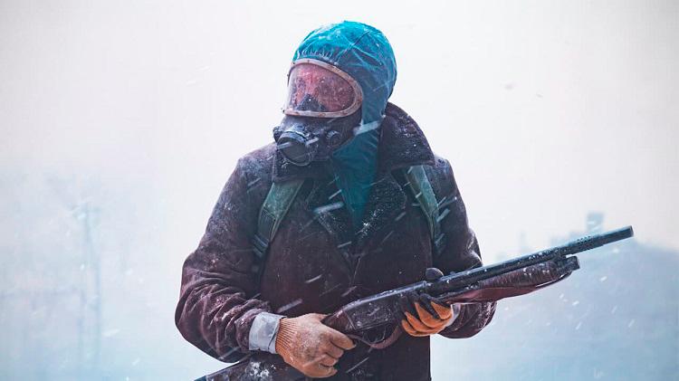 Juan’s military experience comes into play against The Eternaut’s hostile forces. – PIC FROM NETFLIX
