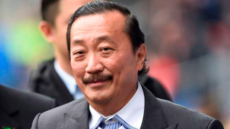 Vincent Tan to give half of wealth to charity