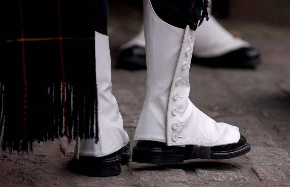 Spats. – SCOTTISH LION $!Spats. – SCOTTISH LION