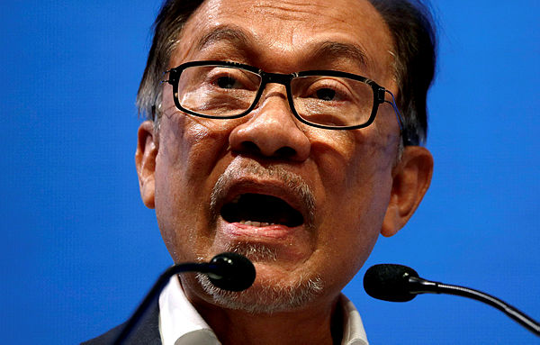 Take action against those involved in today’s scuffle: Anwar