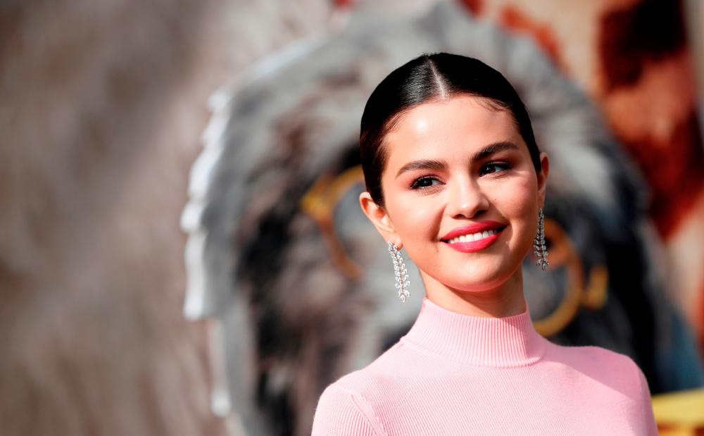 Cast member Selena Gomez poses at the premiere for the film “Dolittle” in Los Angeles, California, U.S., January 11, 2020. REUTERS/Mario Anzuoni/File Photo