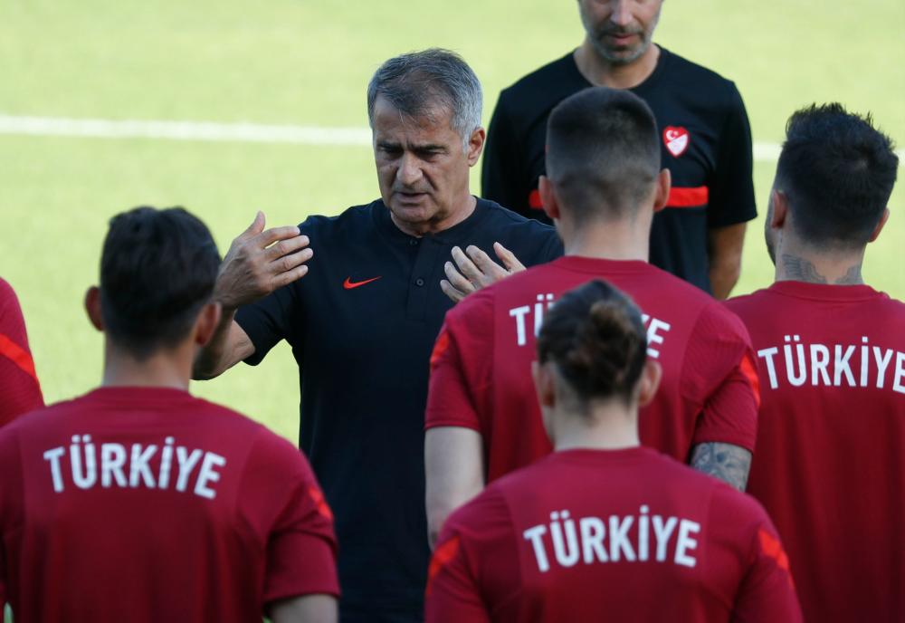 Turkey coach Senol Gunes during training at Stadium, Baku, Azerbaijan, June 19, 2021 – REUTERSPIX