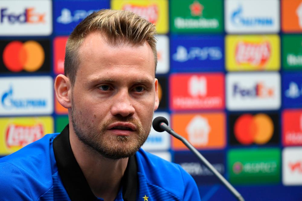 Mignolet takes heart from previous meeting as he prepares to face Messi