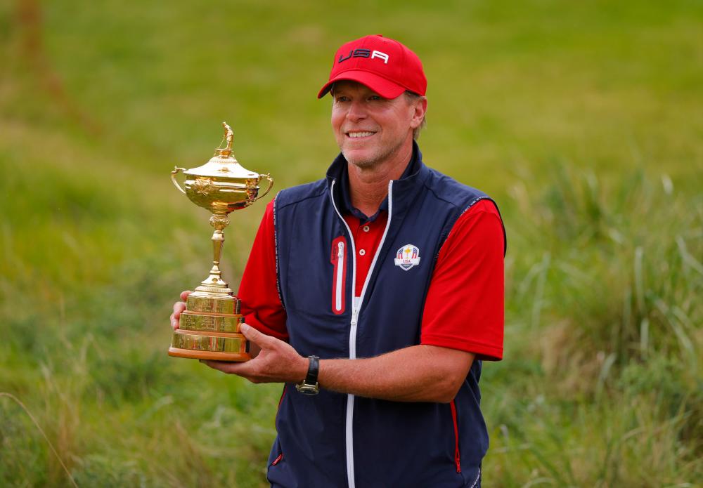 Steve Stricker: Brooks, Bryson wanted to play together
