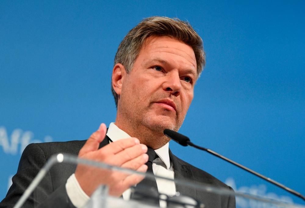 German Economy Minister Robert Habeck attends a news conference, as Germany has agreed to nationalise Uniper by buying Fortum's stake in the gas importer, in Berlin, Germany, September 21, 2022. - REUTERSPIX