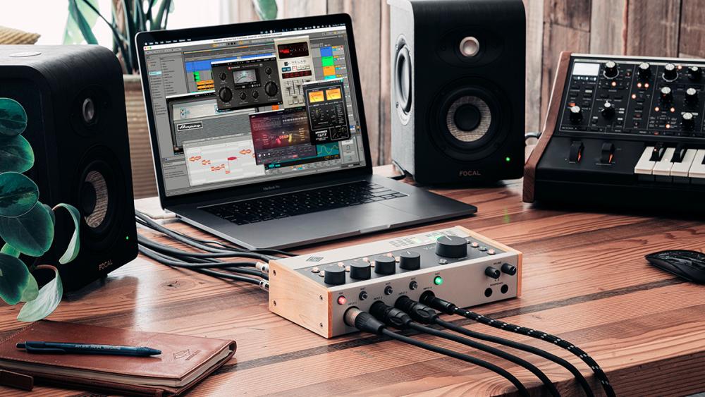 How to set up your audio interface and record audio 