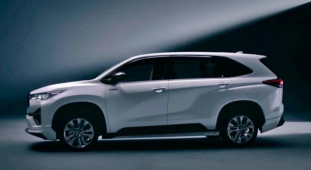 $!All-New Toyota Innova Launched In Indonesia, Now Includes Hybrid Option (w/VIDEO)