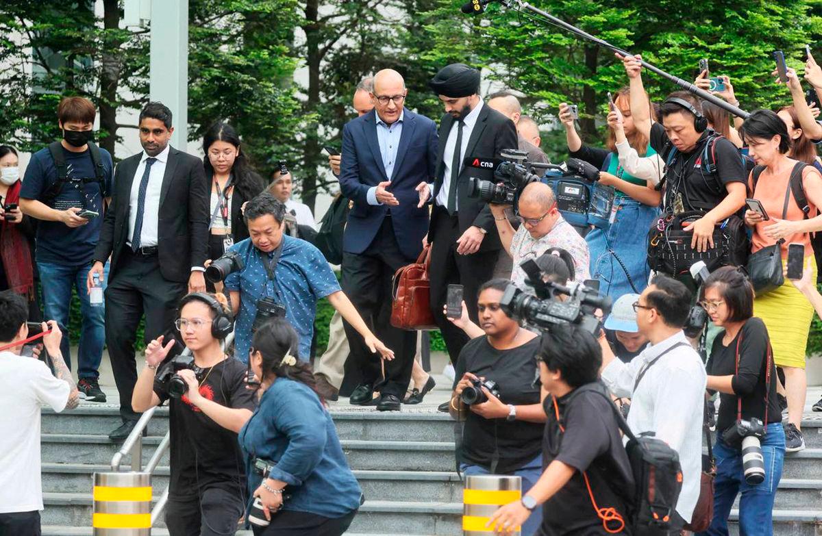S. Iswaran, Singapore’s former transport minister, leaves the State Courts in Singapore, January 18, 2024. Kelvin Chng/THE STRAITS TIMES/Handout via REUTERS