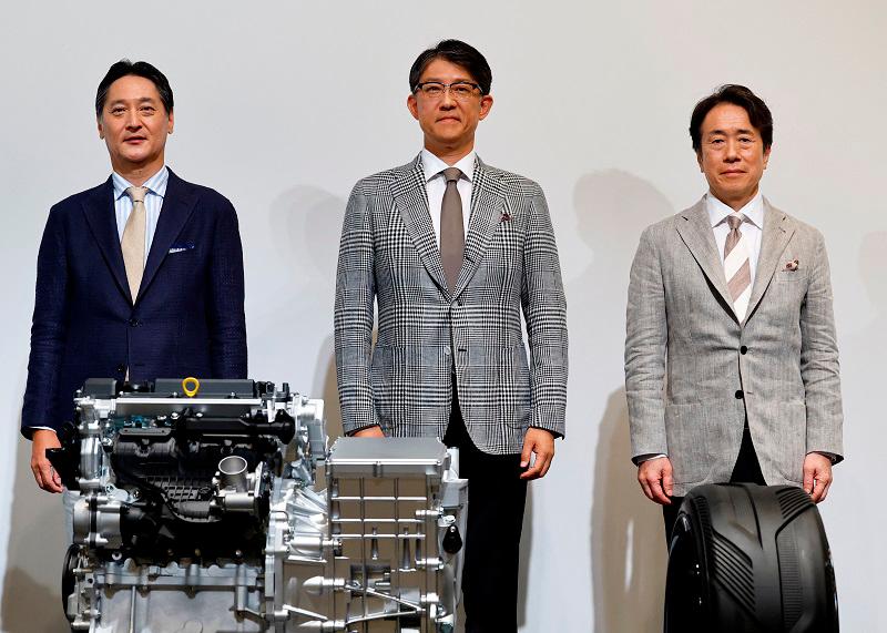 Subaru’s CEO Atsushi Osaki, Toyota’s CEO Koji Sato and Mazda’s CEO Masahiro Moro. - REUTERSPIX