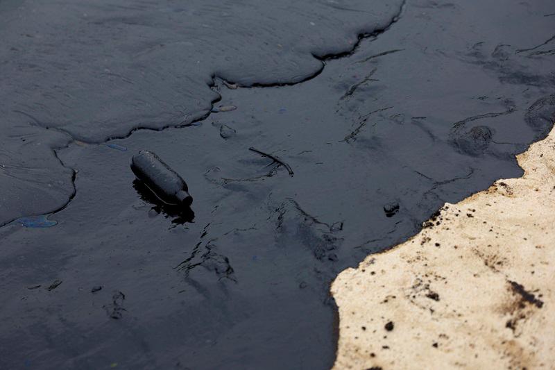 A view of an oil slick at Tanjong Beach on Sentosa, Singapore June 15, 2024. REUTERSpix