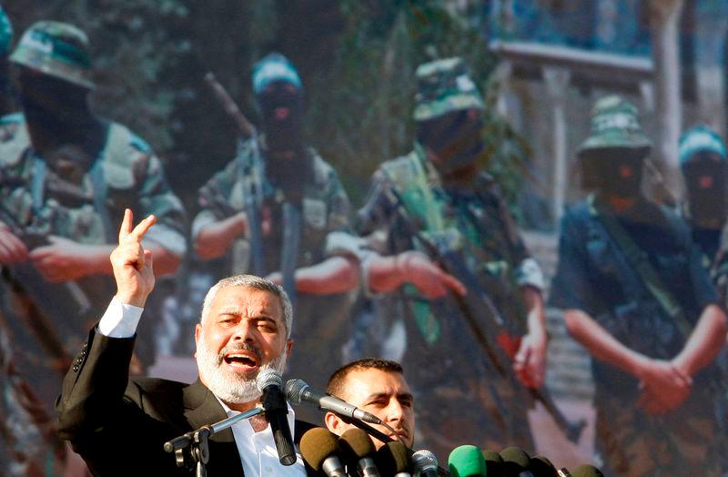 Senior Hamas leader Ismail Haniyeh delivers a speech during a rally marking the 21st anniversary of Hamas, in Gaza 2008 - REUTERSpix
