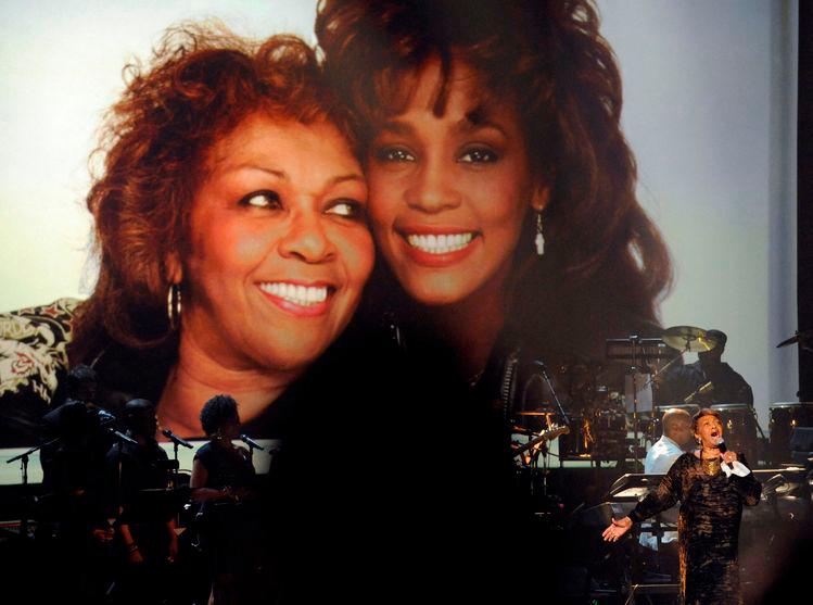 Cissy Houston performs during a tribute to her late daughter, Whitney Houston, at the 2012 BET Awards in Los Angeles, July 1, 2012. REUTERSPIX