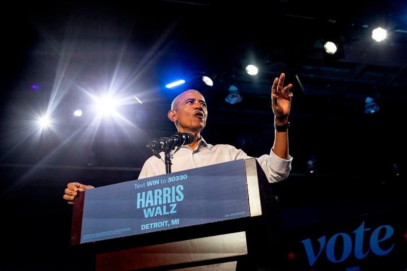 Former U.S. President Barack Obama speaks to the crowd during a campaign event for Democratic presidential nominee and U.S. Vice President Kamala Harris, during the first week of early voting in Detroit, Michigan. REUTERSPIX