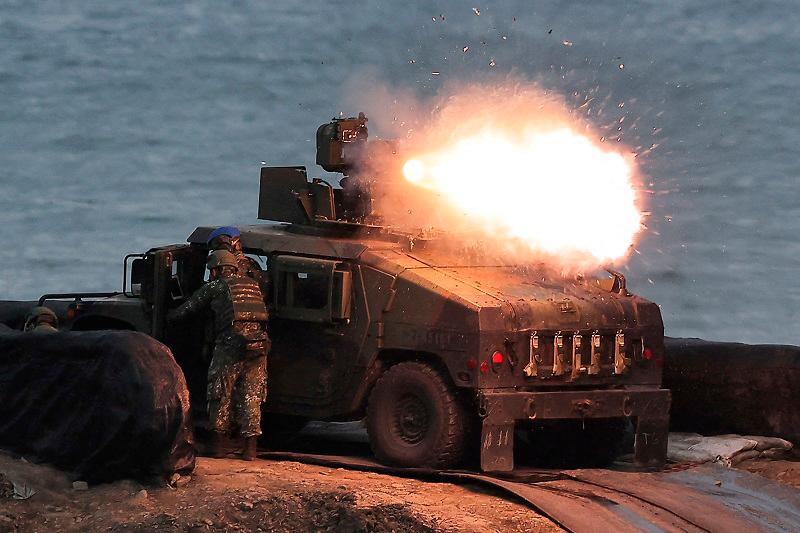 A US-made TOW-2A wire-guided anti-tank missile, launched by Taiwanese soldiers from a M1167 TOW carrier vehicle at the Fangshan training grounds in Pingtung, Taiwan, August 26, 2024. - REUTERS/Ann Wang/File Photo