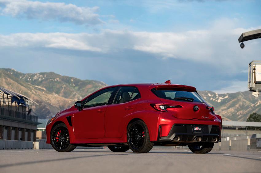 2024 Toyota GR Corolla Introduces Changes for Enhanced Aerodynamics $!2024 Toyota GR Corolla Introduces Changes for Enhanced Aerodynamics