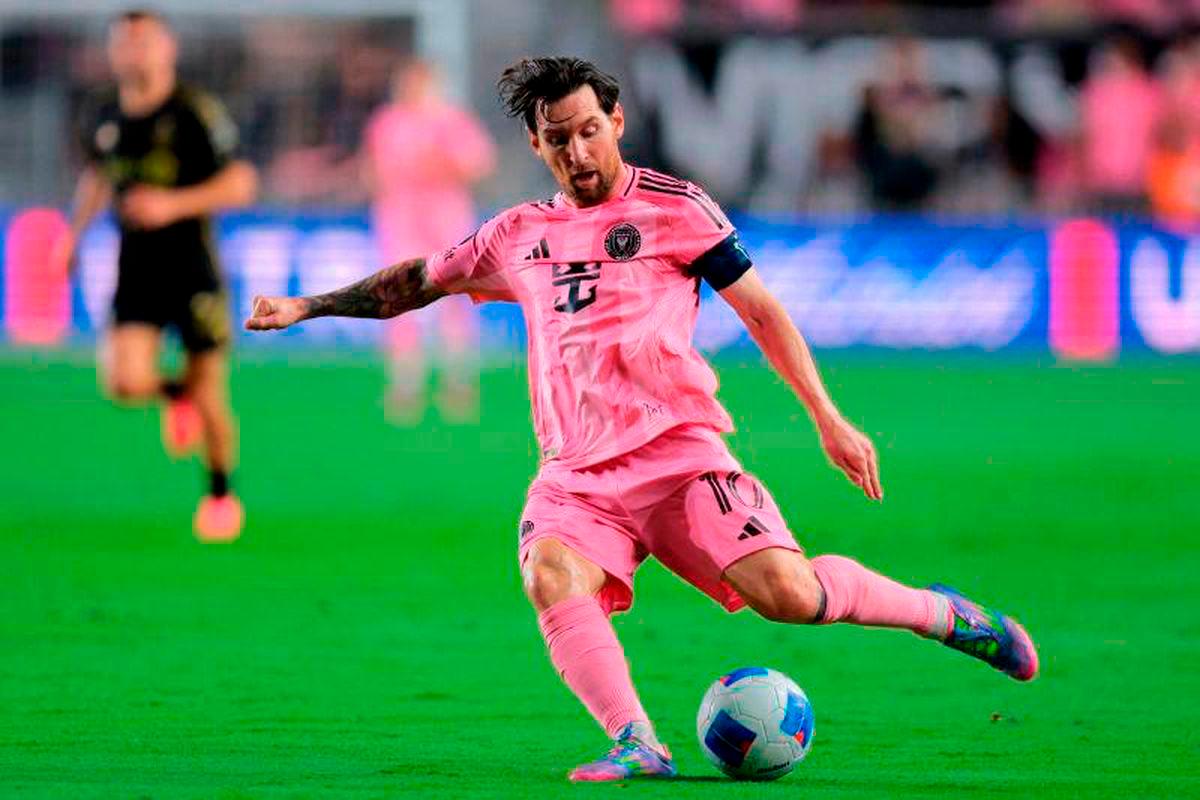 Lionel Messi - RUETERSpix