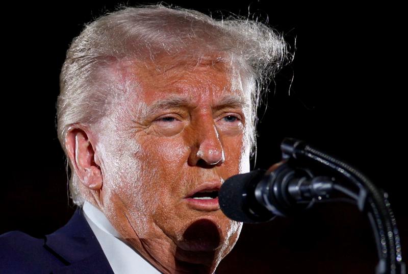 U.S. President Donald Trump delivers a commencement address at the University of Alabama in Tuscaloosa, Alabama, U.S., May 1, 2025. REUTERSpix