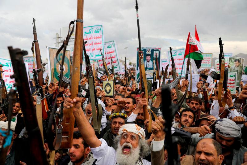 Protesters, mainly Houthi supporters, rally in solidarity with Palestinians, in Sanaa, Yemen May 2, 2025. REUTERSpix