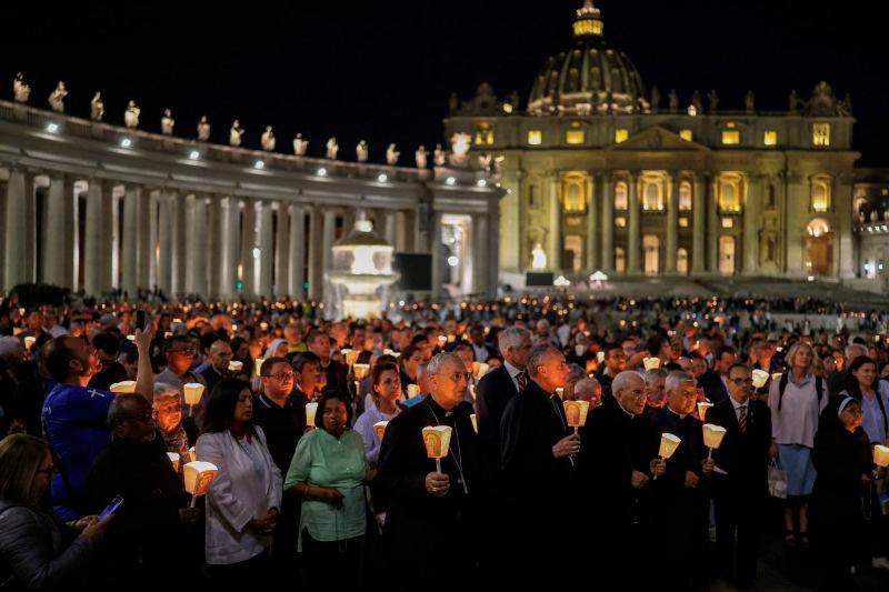 Faithful and cardinals attend a torchlight procession, ahead of the Conclave and the election of the new pope, which will start on May 7, at St. Peter’s square at the Vatican, May 3, 2025. REUTERSpix