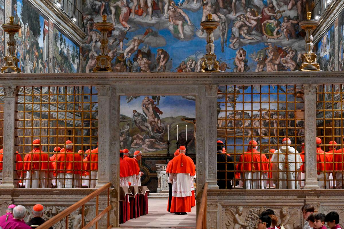 Cardinals stand in the Sistine Chapel, ahead of the conclave to elect the next pope at the Vatican, May 7, 2025. REUTERSpix