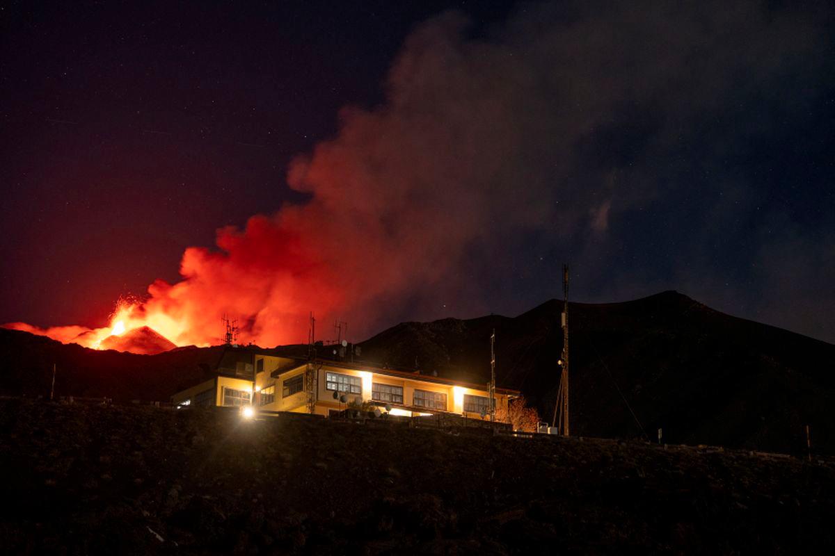 Lava flows from Mount Etna, Italy, May 12, 2025. - REUTERSPIX