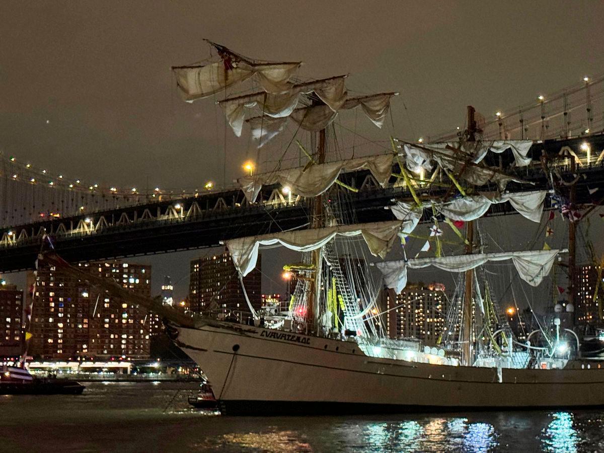 A Mexican Navy training ship is seen in front of the Manhattan Bridge, after it was damaged having run into into the Brooklyn Bridge in New York City, U.S., May 17, 2025. REUTERSpix