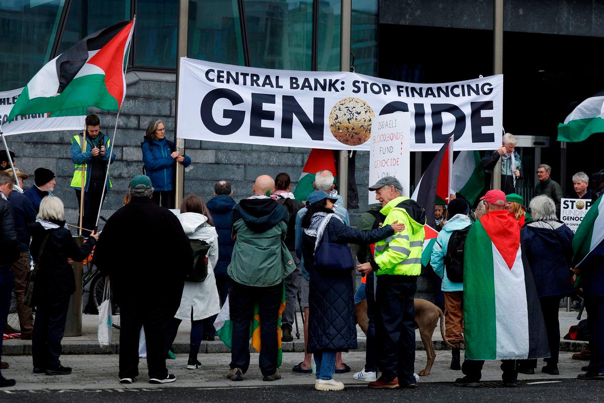 People in support of Palestinians demonstrate outside the Central Bank of Ireland against the sale of Israeli war bonds throughout the EU, in Dublin, Ireland, May 27, 2025. REUTERSpix