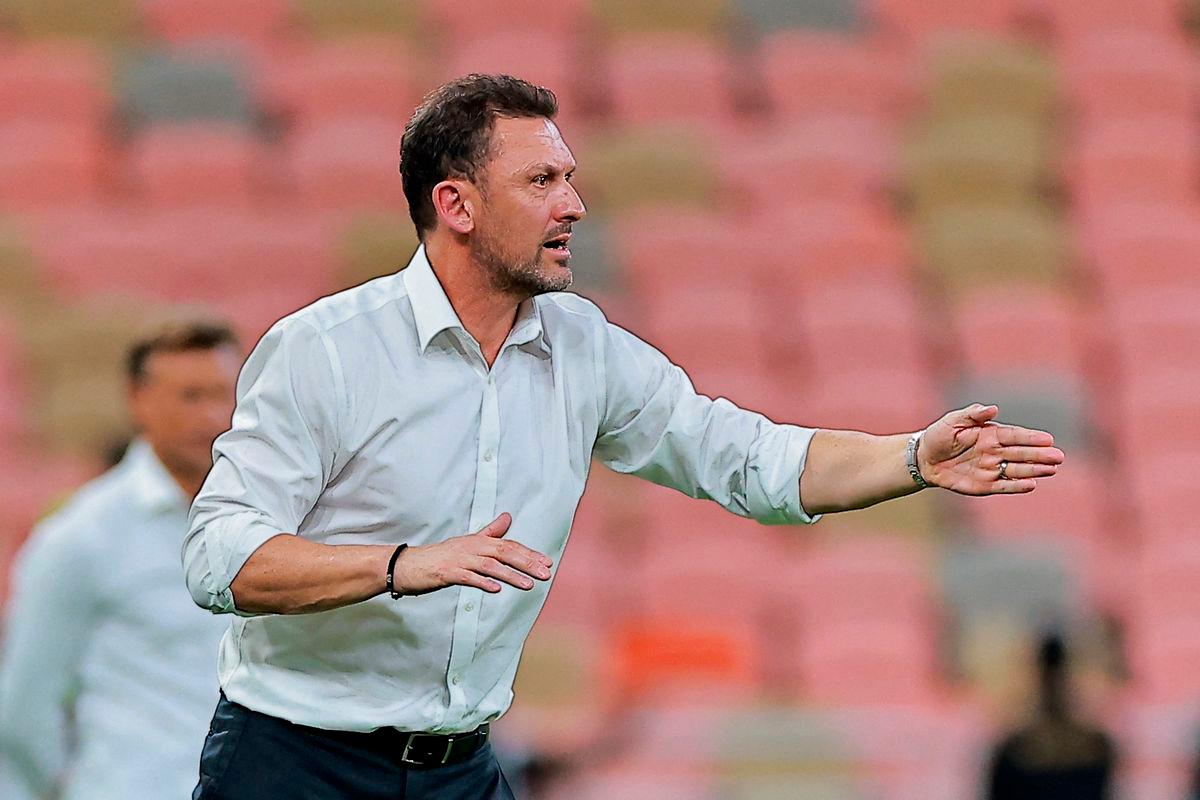 Tony Popovic - REUTERSPIX