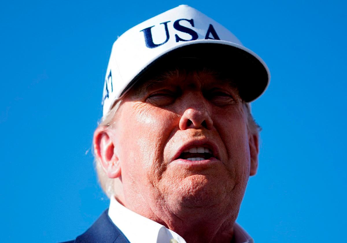 U.S. President Donald Trump speaks to members of the media upon his arrival at Morristown Airport, in Morristown, New Jersey, U.S., July 6, 2025. - REUTERS/Nathan Howard