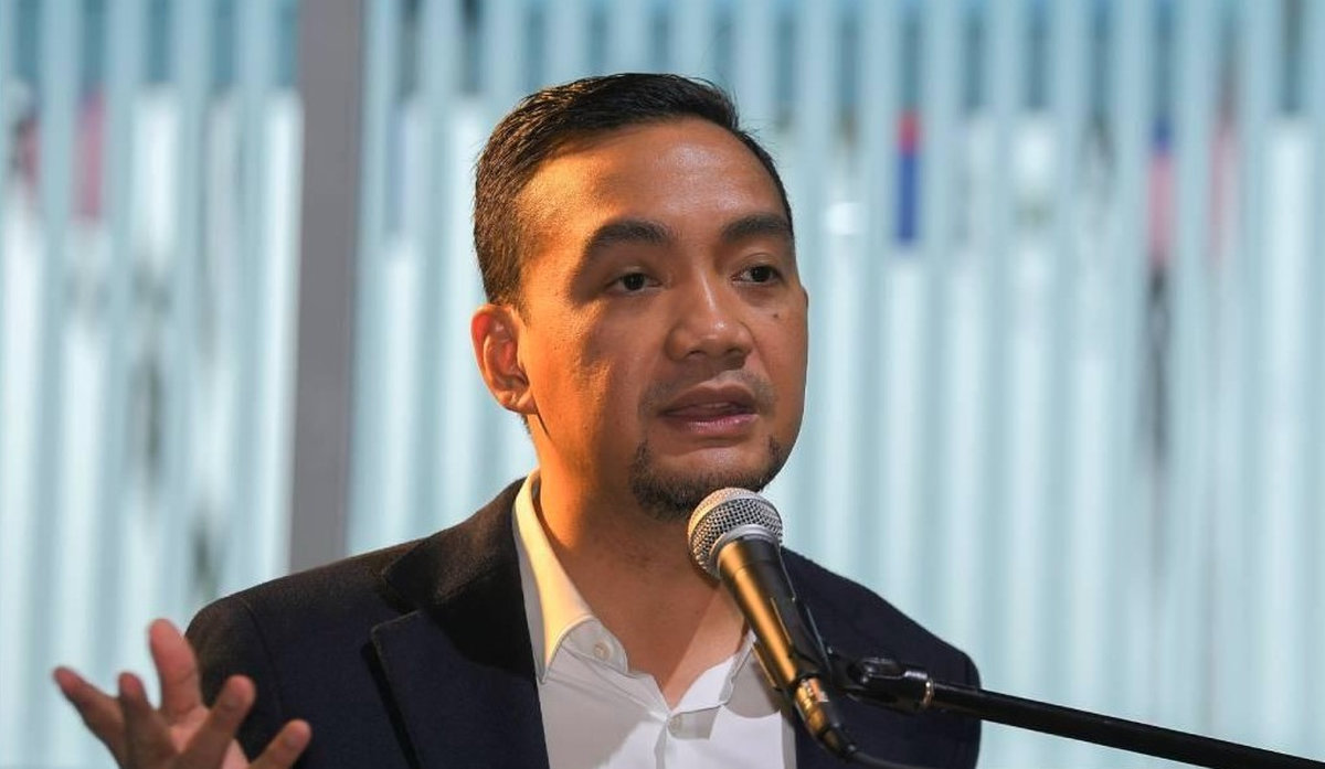 Johor Menteri Besar Datuk Onn Hafiz Ghazi. - BERNAMA
