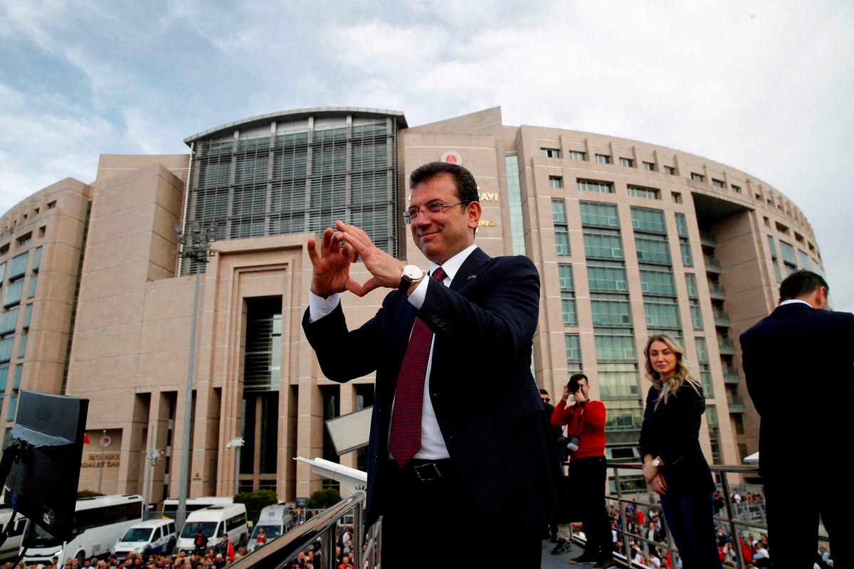 Istanbul Mayor Ekrem Imamoglu. REUTERS/Dilara Senkaya//File Photo