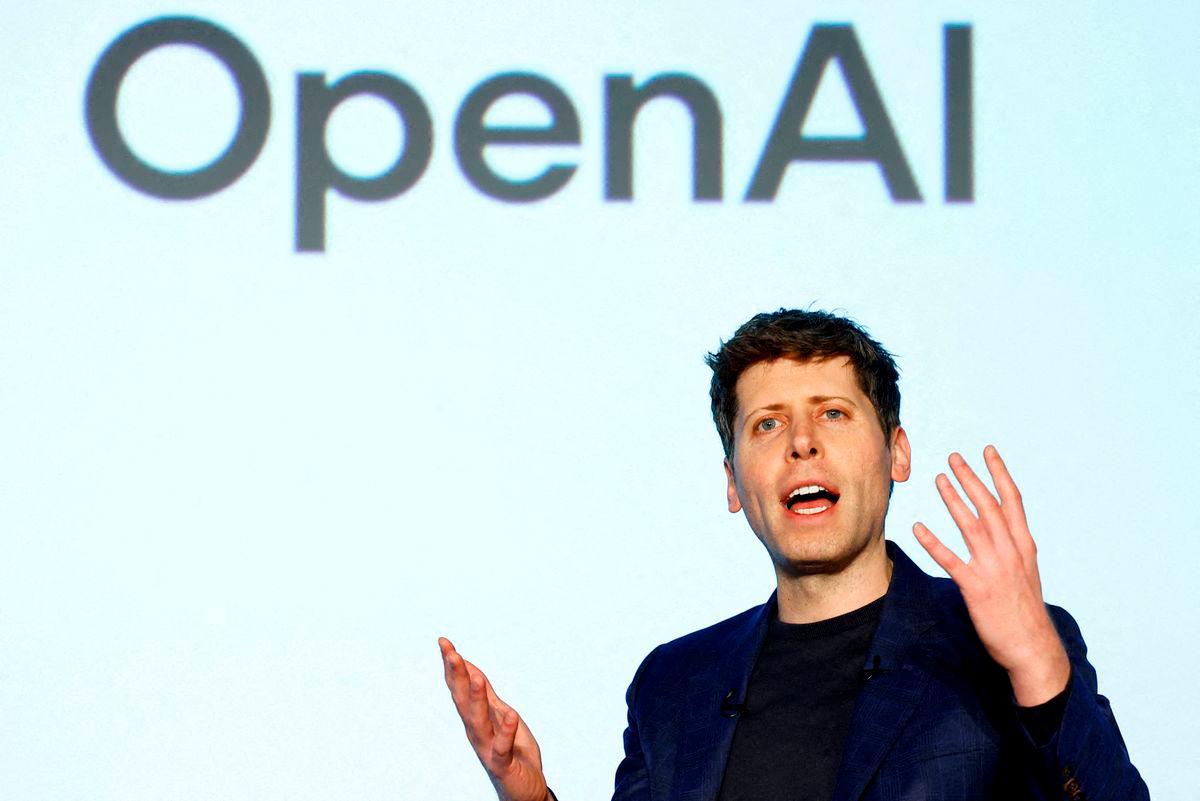 FILE PHOTO: OpenAI CEO Sam Altman attends an event to pitch AI for businesses in Tokyo, Japan February 3, 2025. REUTERS