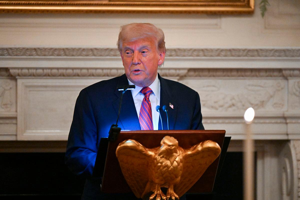U.S. President Donald Trump speaks at a dinner with Republican Senators, in the State Dining Room at the White House in Washington, D.C., U.S., July 18, 2025- REUTERS