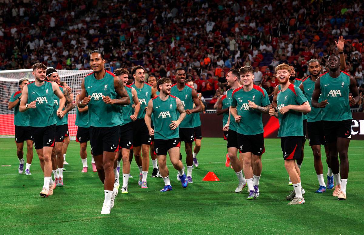 Liverpool’s Virgil van Dijk with teammates during training - REUTERSpix