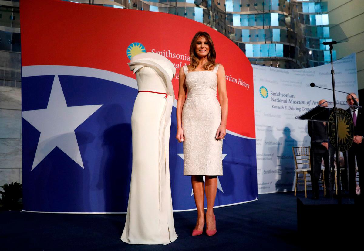 FILE PHOTO: U.S. first lady Melania Trump presents her inaugural gown to the Smithsonian’s National Museum of American History in Washington, U.S., October 20, 2017 - REUTERS