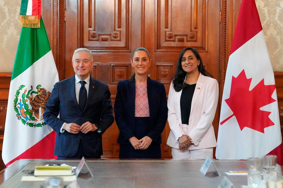 Mexico’s President Claudia Sheinbaum, Canada’s Finance Minister Francois-Philippe Champagne and Canada’s Foreign Minister Anita Anand - Mexico Presidency/Handout via REUTERSPix