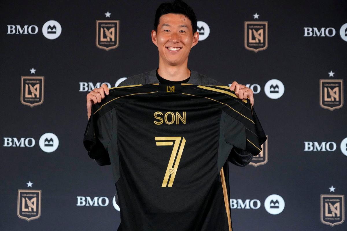 Son Heung-min poses during an LAFC introductory press conference at BMO Stadium. Mandatory Credit: Kirby Lee-Imagn Images