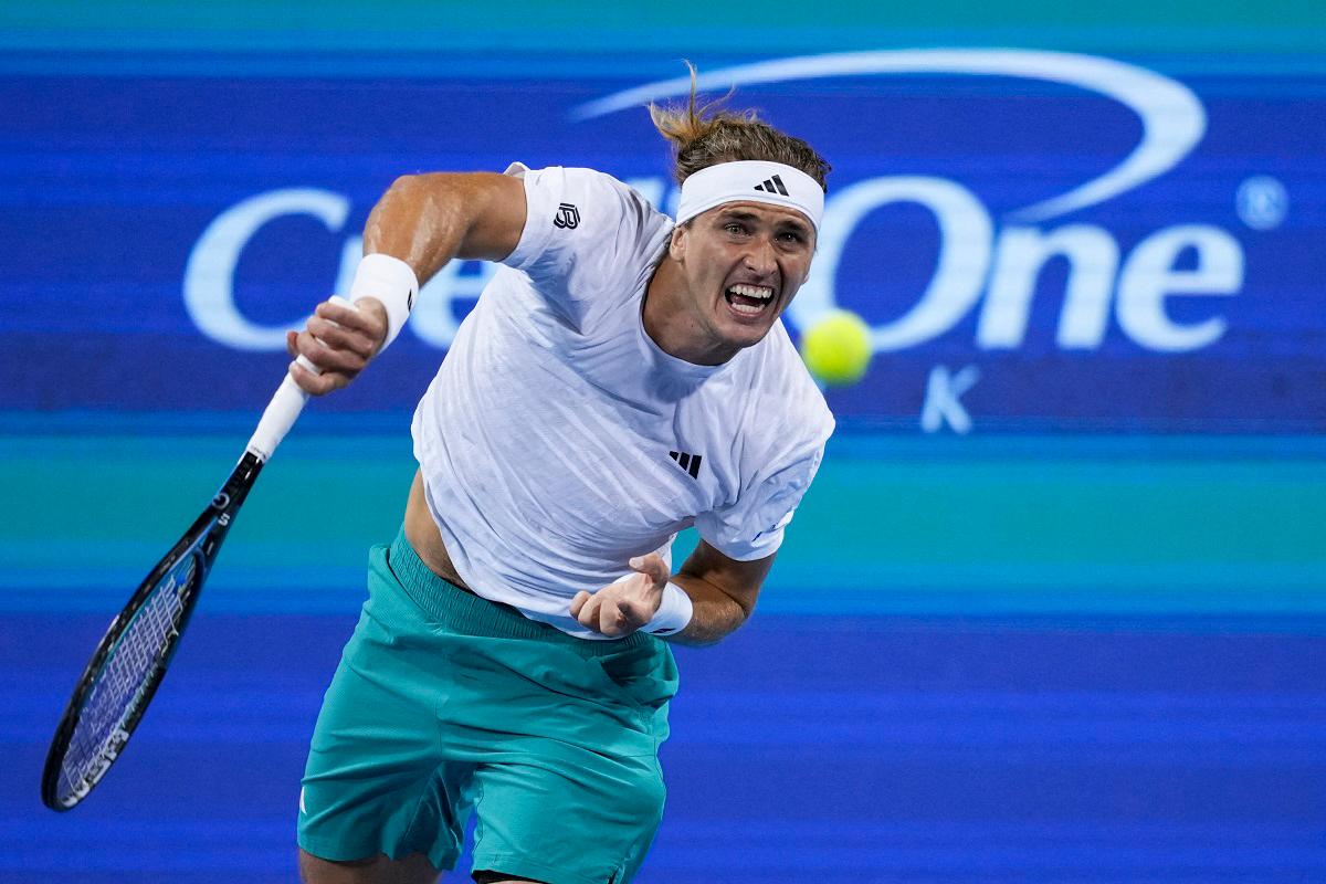 Alexander Zverev (GER) serves against Nishesh Basavareddy (USA) during the Cincinnati Open at the Lindner Family Tennis Center. - Aaron Doster-Imagn Images