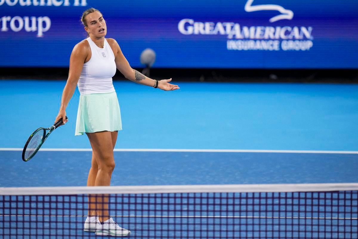 Aryna Sabalenka (BLR) reacts after returning a shot against Jessica Bouzas Maneiro (ESP) during the Cincinnati Open. Aaron Doster-Imagn Images
