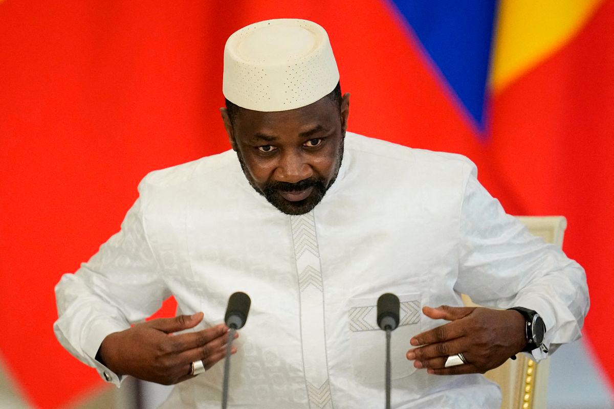 FILE PHOTO: Interim President of the Republic of Mali Assimi Goita attends a signing ceremony following the talks with Russian President Vladimir Putin at the Grand Kremlin Palace in Moscow, Russia June 23, 2025. Pavel Bednyakov/Pool via REUTERS/File Photo
