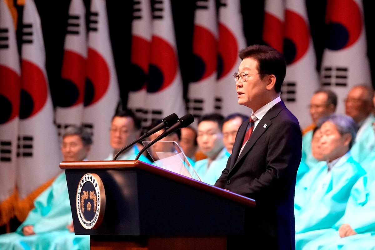 Presiden Korea Selatan Lee Jae Myung -Ahn Young-joon/Pool via REUTERS/File Photo