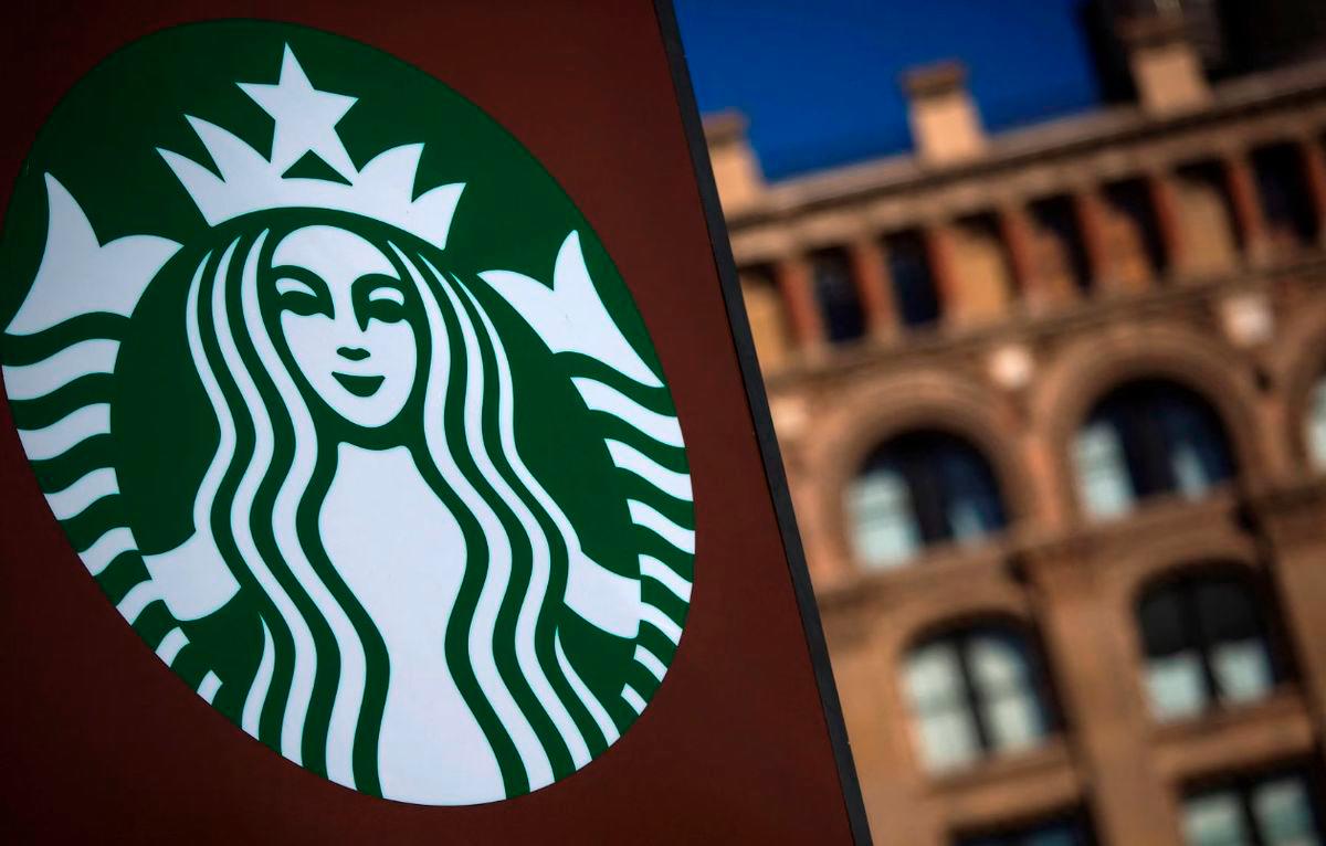 A Starbucks store is seen in New York January 24, 2014. - REUTERS
