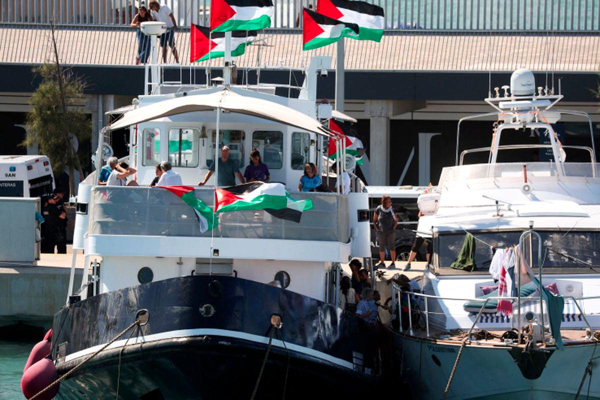 Swedish activist Greta Thunberg and other Global Sumud Flotilla members wait on their boat to depart to Gaza from Barcelona, Spain September 1, 2025, after stormy weather forced the flotilla to return to port earlier. - REUTERSPIX