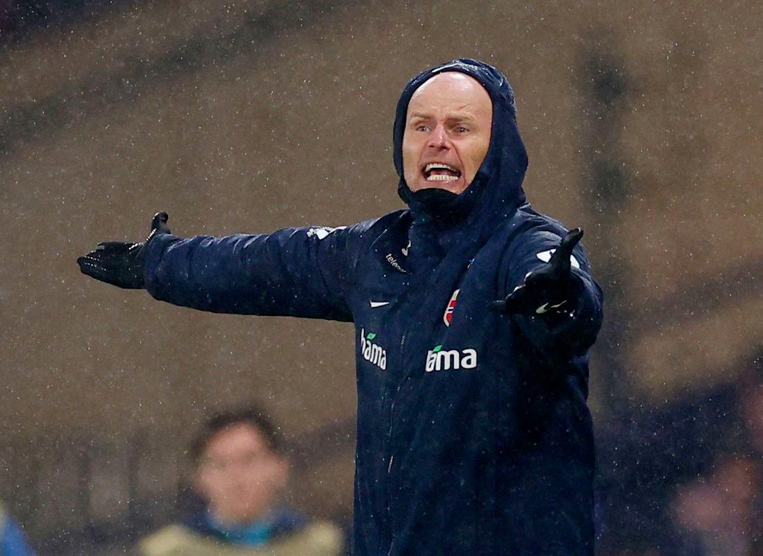 Football - Euro 2024 Qualifier - Group A - Scotland v Norway - Hampden Park, Glasgow, Scotland, Britain - November 19, 2023Norway coach Stale Solbakken reacts Action Images via REUTERSPIX
